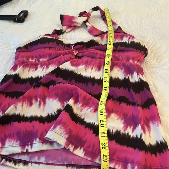 Converse Tankini Top / NWT - Picture 9 of 10